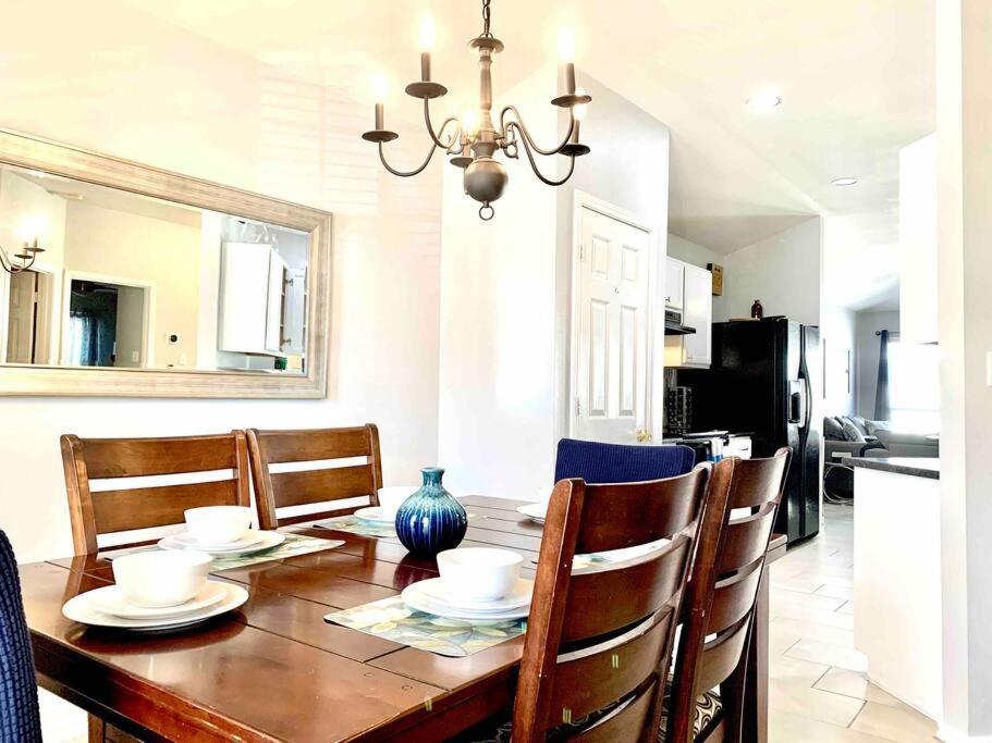 Modern Updates - Great Location - King Bed- Bmt San Antonio Bagian luar foto